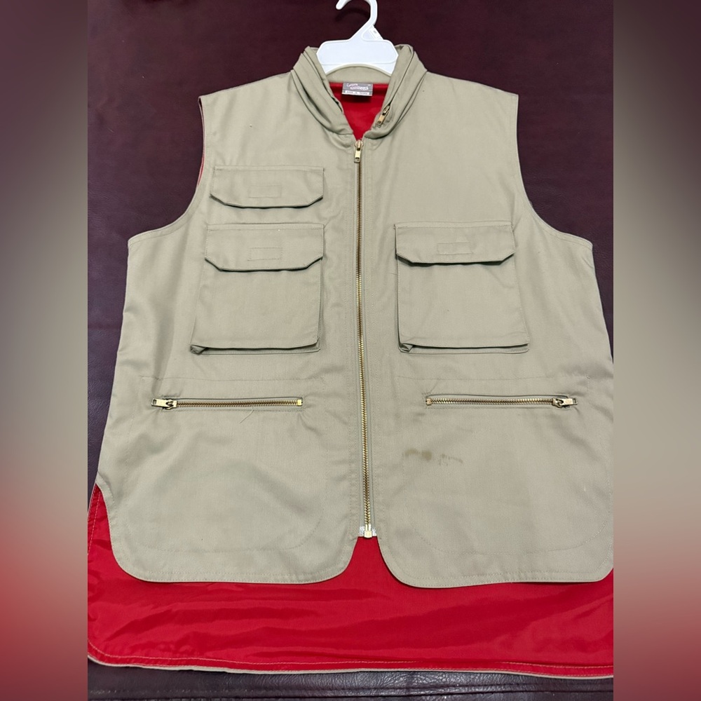 Fishing vest
